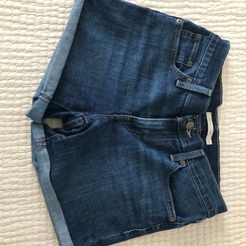 Levi's Mid Length Jean Shorts
